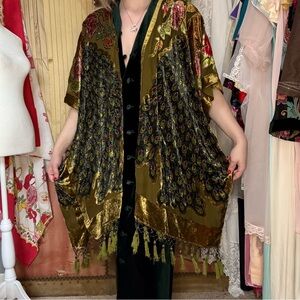 Vintage 90’s Peacock beaded Velvet Kimono
